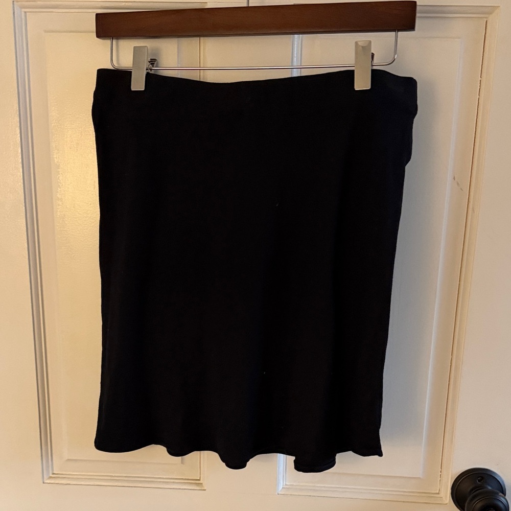Old Navy Classic Black A-Line Skirt